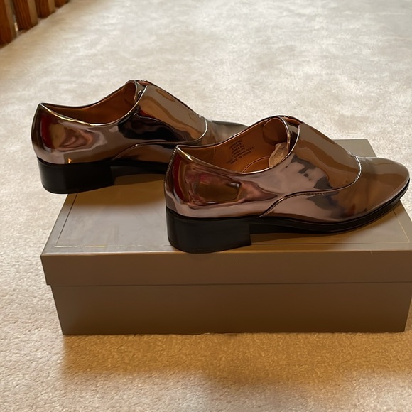 Rosegold Vegan Leather Shoes - Picture 3 of 7